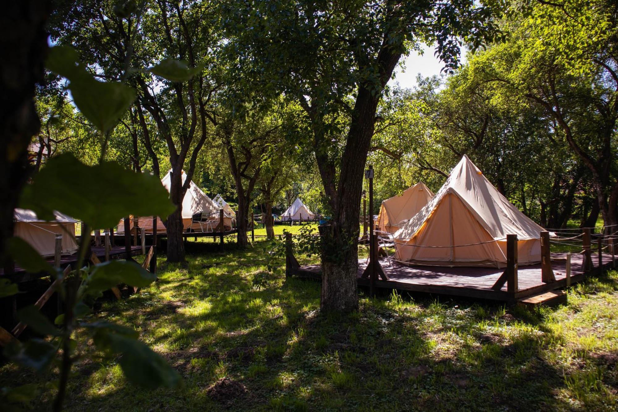 My Lake Glamping Dalnic ภายนอก รูปภาพ